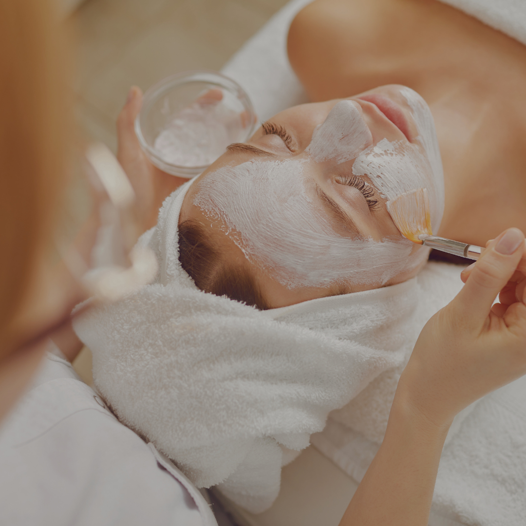 Dịch Vụ Làm Đẹp Tại Nhà